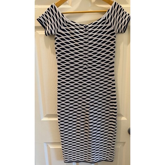 Michael Kors S Black & White Textured Knit Off-Shoulder Midi Dress With Back Zip - Picture 2 of 8